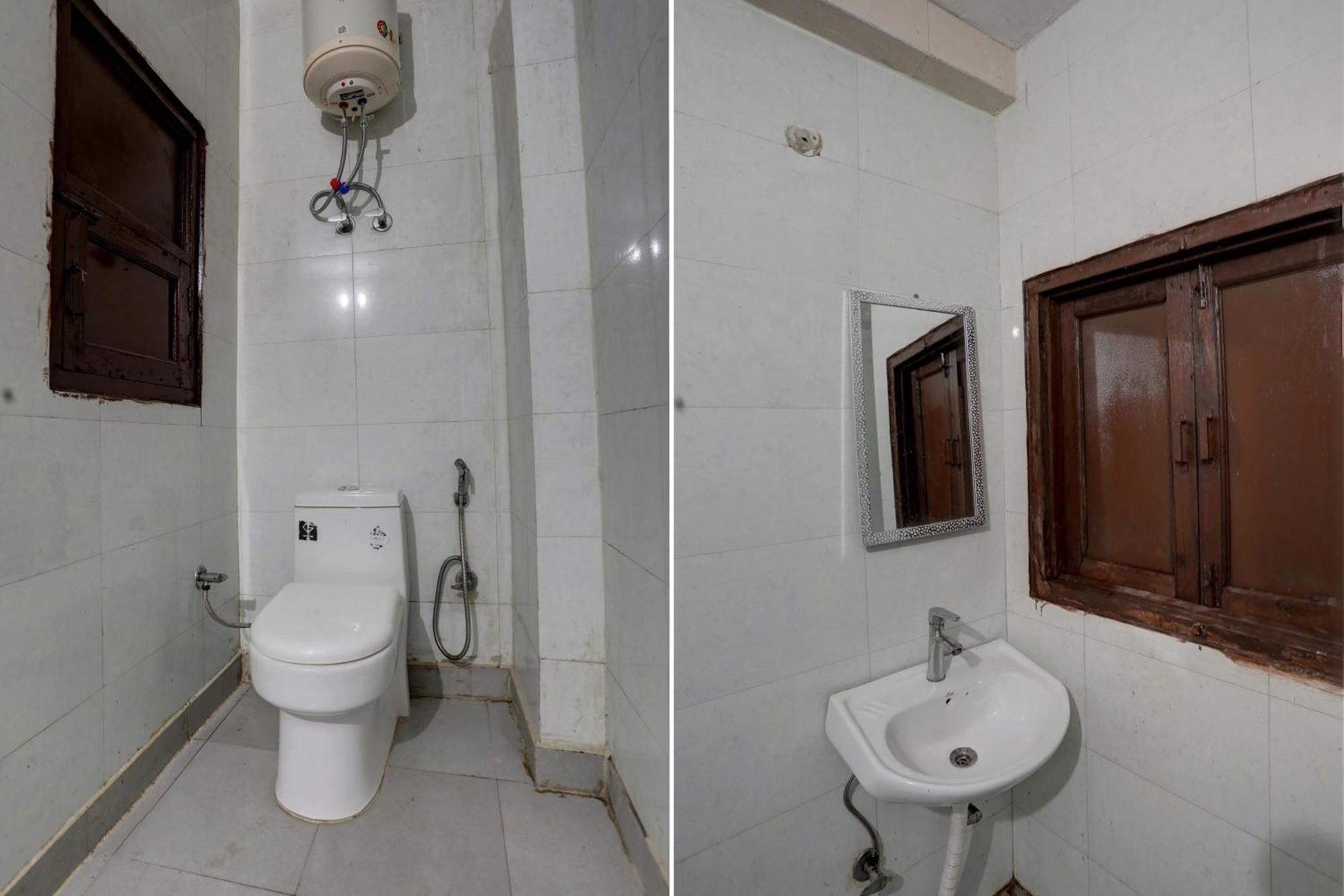 Hotel O The Royal Villa New Delhi Buitenkant foto